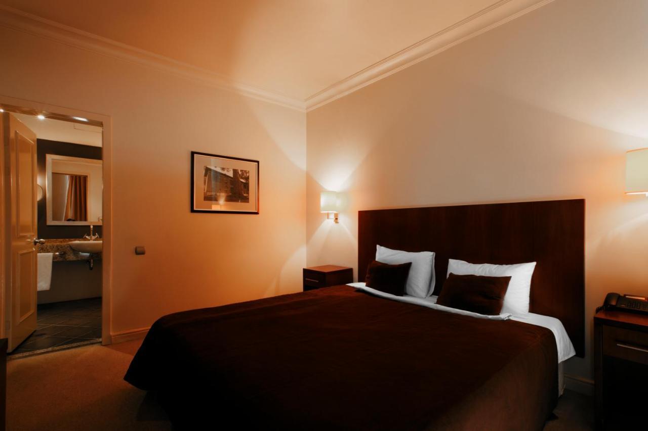 Royal Garden Hotel Baku Exteriör bild
