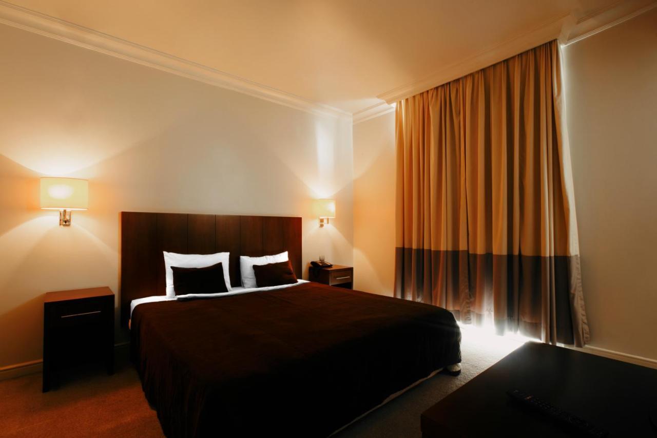 Royal Garden Hotel Baku Exteriör bild