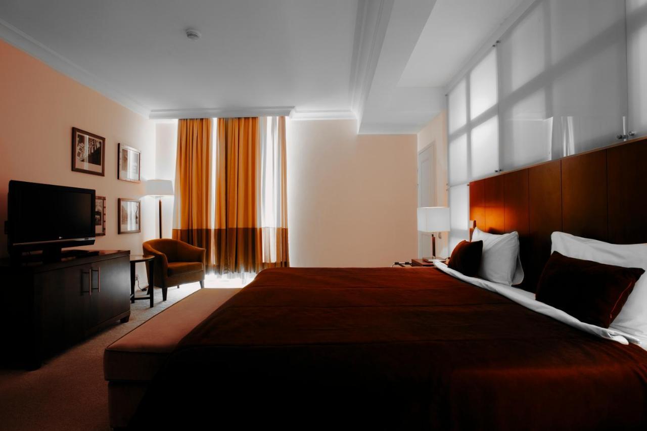 Royal Garden Hotel Baku Exteriör bild